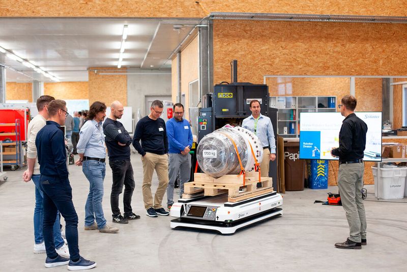 Die mobile Robotik hat den Weg in die Praxis gefunden – das zeigen Mobile Robotics TechDays bei Robotec Solutions.  (Bild: Robotec)