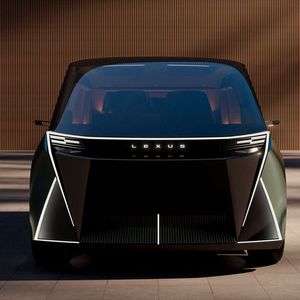 Von vorne ist das Concept ein typischer Lexus.(Bild:  Lexus)