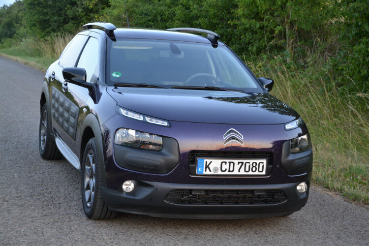In der Basisversion kostet der Citroën Cactus 13.990 Euro. Die gestetete Limousine Blue HDi 100 Shine Edition kostet 23.870 Euro. (Foto: Mauritz)