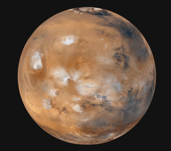 Der Mars: Der äußere Nachbar der Erde ist ein Wüstenplanet. Im Durchmesser nur halb so groß wie die Erde, ist seine Oberfläche doch so groß wie die aller irdischen Kontinente zusammen genommen (Bild: DLR)