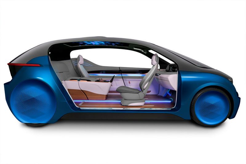 Yanfeng Automotive Interiors (YFAI), der weltweit führende Anbieter automobiler Innenraumlösungen, stellt seine zukunftsweisende Interieur-Studie „eXperience in Motion“ (XiM18) vom 12. bis 24. September auf der IAA in Frankfurt vor. (Yanfeng Automotive Interiors)