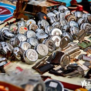 Auf der Suche nach dem passenden „Schallgeber“ fürs Zweirad? Auch an Fahrrad-/Mofaklingeln herrscht in Hockenheim offenbar kein Mangel.(Bild:  Veterama)