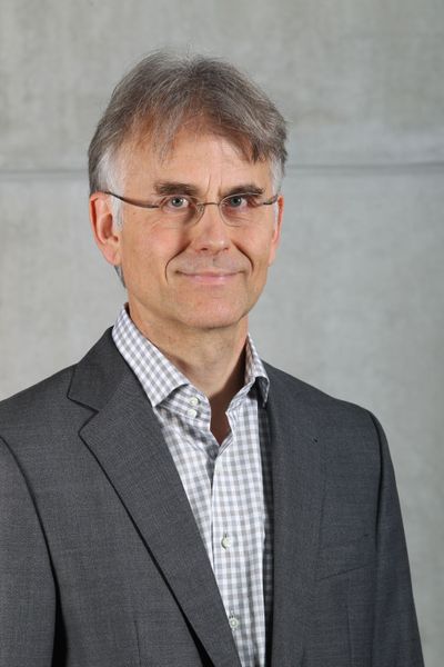 Einen weiteren Punkt, der für Nachhaltigkeit sorgt, nennt Hartmut Häberle: „Auch die FEM-Simulation hat stark zur Nachhaltigkeit beigetragen. Als diese Berechnungen noch nicht möglich waren, mussten große Sicherheitsmargen an Material eingeplant werden.“  (Bild: Traton Group R&D Germany GmbH)