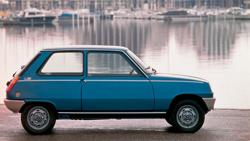 In den 1970er und 1980er Jahren war der R5 ein Alltagsauto, die Rolle einer Neuauflage sieht der Hersteller dann eher als Stadtwagen. (Renault)