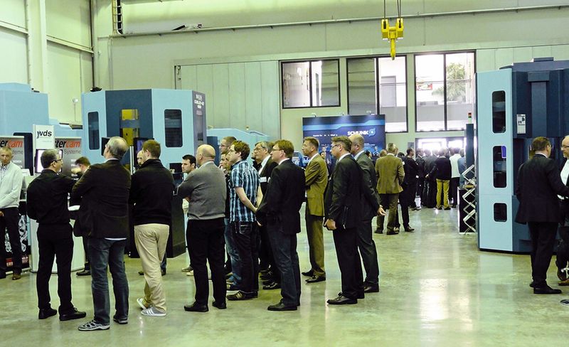 Viele Besucher interessierten sich für das Matsuura-Gipfeltreffen, das im Mai 2014 in Wiesbaden-Delkenheim, dem Deutschland-Standort des japanischen Maschinenbauunternehmens, stattfand. (Bild: Matsuura)