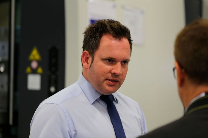 Besucher und Mapal-Entwicklungsexperten an den Fachpressetagen (Matthias Böhm)