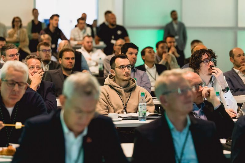 222 Teilnehmer lauschten den Vorträgen des Konstruktionsleiter-Forums. (Bild: Stefan Bausewein/VCG)