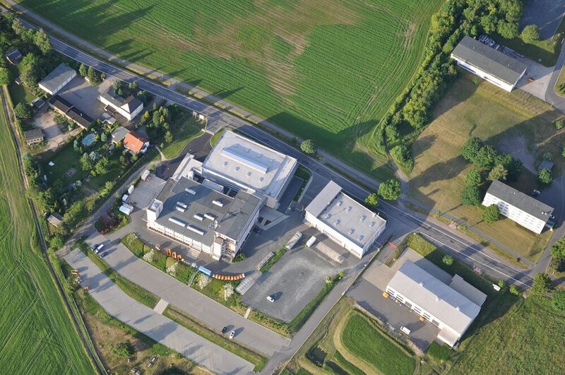 Figure 1: Constant growth requires ever-increasing space: this aerial photograph shows the current ACTech site in Freiberg, Saxony. (ACTech)