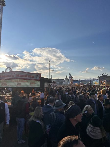 So überfüllt wie dieses Jahr war es schon ewig nicht mehr. CU in 2026 (Bild: Vogel IT-Medien)