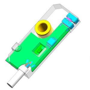 Schematische Darstellung der Direktumspritzung: Leiterplatte mit Ausgang und LED (li.), transparente Erstumspritzung inklusive Einlegeteil (Mitte), zweite Umspritzung zur Abdichtung gemäß IP 68 beziehungsweise IP 69K (re.).