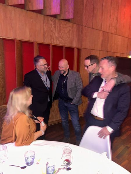 Für welchen Tanzpartner wird sich Daniela wohl entscheiden? (Bild: Vogel IT-Medien GmbH)