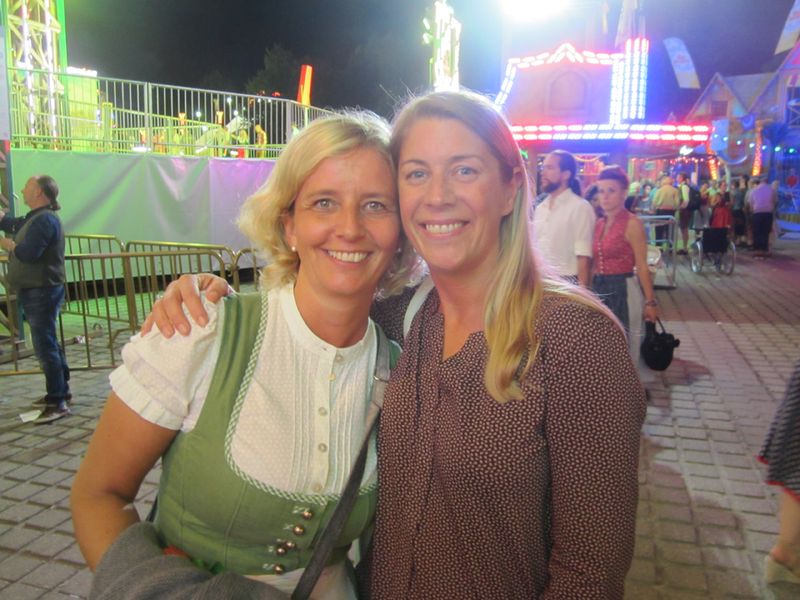 (l.) Stephanie Steen, IT-BUSINESS, mit Verena von Oertzen, MEDIUM. (Bild: IT-BUSINESS)