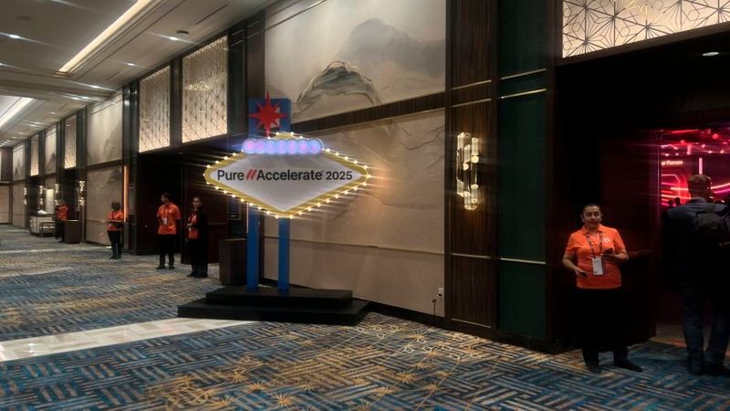 Auf der Hausmesse waren neben den Kunden und Partnern auch zahlreiche Pressevertreter und Analysten geladen. (Bild: Paula Breukel)