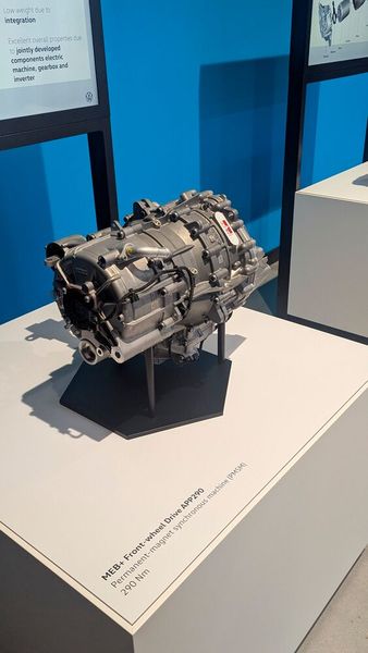 Die neue E-Maschine des Typs APP290. APP steht dabei für die achsparallele Anordnung (Axial Parallel Position), die 290 für das maximale Drehmoment in Newtonmetern. (Bild: Stefanie Eckardt)