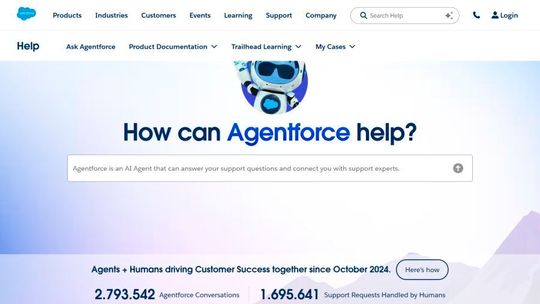 Agentforce stützt auch das Portal für den Kunden Support. Hier der Prompt, in den eine Kundenanfrage eingegeben werden kann. Unten ist die aktuelle Anzahl der Anfragen zu sehen, die a) von Agenten und b) von Personen bearbeitet wurden.(Bild:  Matzer - Salesforce)