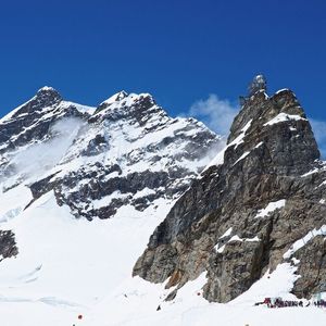 Die Forschungsstation auf dem Jungfraujoch: Hier sammelten Forschende während zwei Jahren jede Woche das Regenwasser.
