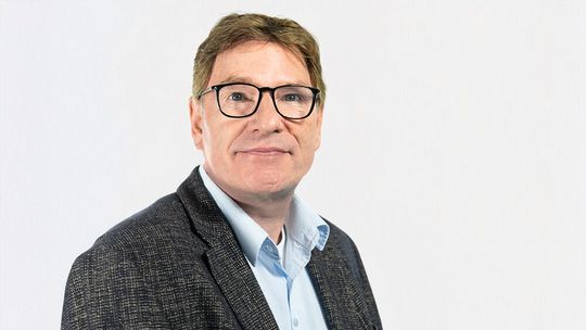 Thomas Wenzel ist einer der Gründer von Göpel electronic. Der  Markt verlange Anfang der 1990er Jahre eine marktreife Boundary-Scan-Lösung.(Bild:  Göpel electronic)