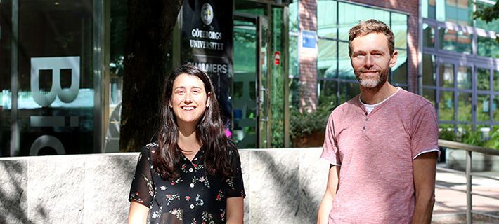 Cecilia Picazo and Mikael Molin, researchers at the Division of Systems and Synthetic Biology , are two of the researchers behind the study. (Martina Butorac)