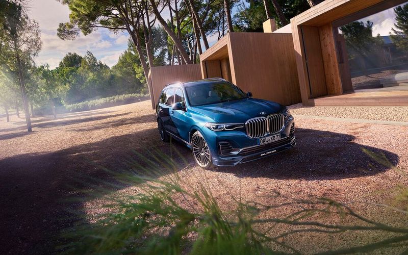 Ab Dezember ist das SUV zu Preisen ab rund 155.000 Euro verfügbar. (Bild: Alpina)