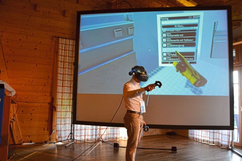 Auch eine Live-Demonstration von VR-Technik darf beim Waldner-Symposium nicht fehlen. (LABORPRAXIS, C. Lüttmann)
