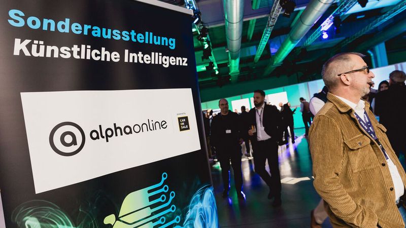 Als Highlight der Rema Expo erwartete die Teilnehmer eine Sonderausstellung zum Thema Künstliche Intelligenz im Gebrauchtwagenprozess. (Bild: Stefan Bausewein)