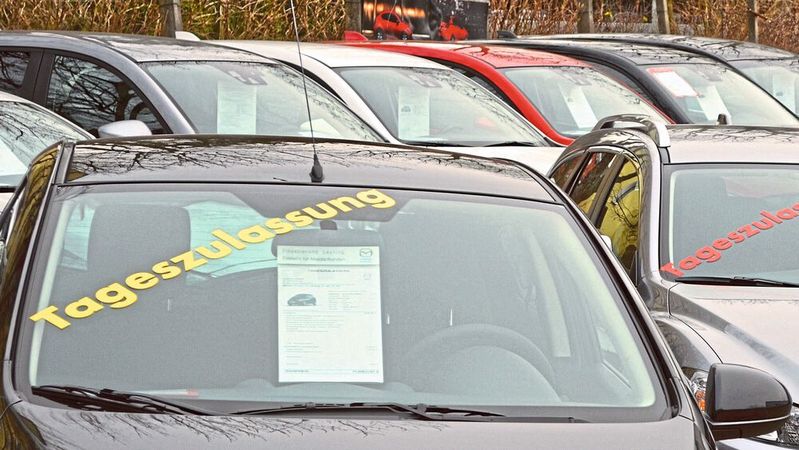 Egal ob jung oder alt – Gebrauchtwagen sind derzeit eine knappe Ware.(Bild:  Grimm/»kfz-betrieb«)