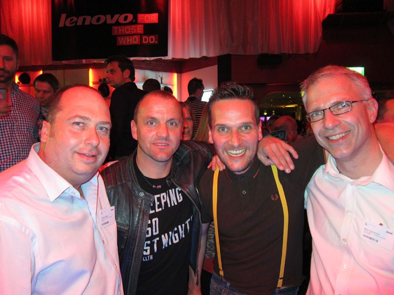 Carsten Müller, acocon, Alexander Bruchhage, ALSO, „Erwin“ ter Schüren, Microsoft, und Mark Schönrock, acocon (Bild: IT-BUSINESS)