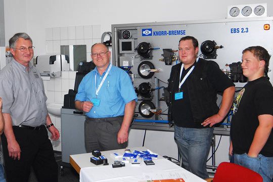 Die Innung Augsburg leistet seit langem viel für die Ausbildung des Nachwuchses. Entsprechend stand auch zum Jubiläumsfest die Ausbildung im Mittelpunkt. (Archiv: Vogel Business Media)