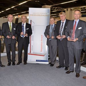 Glückliche Gesichter bei der Verleihung des Innovation Award 2011. (Bild: PROCESS)