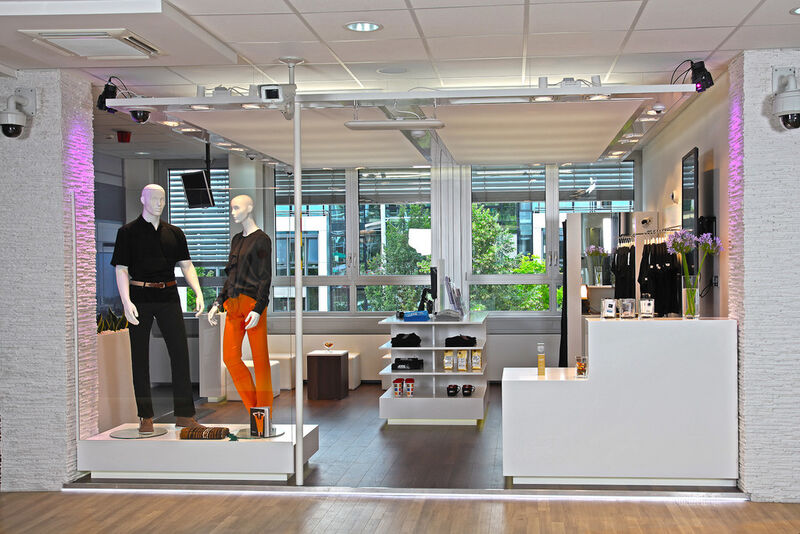 In der Ismaninger Niederlassung ist auch das Axis Experience Center mit Showroom untergebracht. (Bild: Axis)