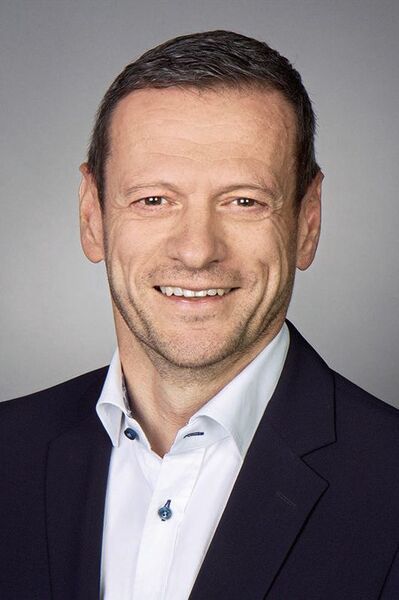 Leitung der Tochtergesellschaft: Ab dem 1. Juli 2019 wird Ernst Ellmer Zühlke Engineering, die deutsche Tochtergesellschaft der Zühlke Group, leiten. Ellmer ist bereits Mitglied der Geschäftsleitung und Partner. Als Leiter des Bereichs Customer Solutions ist er zudem für die strategische Ausrichtung und Weiterentwicklung des Unternehmens mitverantwortlich. Fabrizio Ferrandina, CEO der Zühlke Group, will sich zukünftig ausschließlich auf die Aktivitäten der gesamten Unternehmensgruppe konzentrieren. (Zühlke Engineering GmbH)