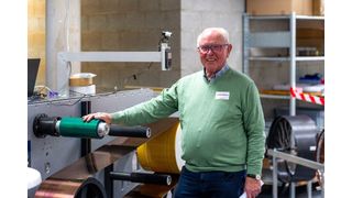 Der Hüllhorster Erfinder Ludwig Dalhaus hat sich Gedanken darüber gemacht, wie beheizte Transportbänder für die Industrie günstiger und energieeffizienter werden können. Hier stellen wir vor, wie sein Konzept aussieht, das übrigens schon weit gediehen ist ... (Bild: EZ CPB-2 Gmbh)