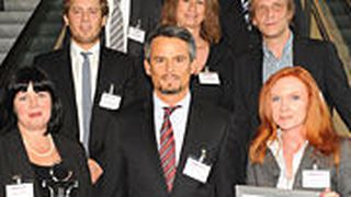 Die Mitarbeiter des Autohauses Jürgens haben sich mit einem professionellen Internetgeschäft den Internet Sales Award verdient. (Archiv: Vogel Business Media)