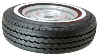 Das erste Produkt aus der Klassikreifen-Serie von Maxxis: der Custom Liners CL-31. (Bild: Maxxis)