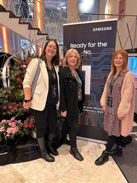 Das nenn ich mal die Quote übertreffen. Bei der Solectric arbeiten überwiegend Frauen, wie  (v. l.) Sandra Neuberth-Schmid, Eva Ziegler und Lisa Weisenburger. (Bild: Vogel IT-Medien GmbH)