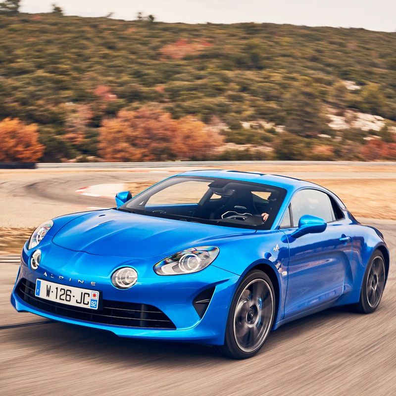 Die „Premiére Édition“ der Alpine A110 ist bereits ausverkauft. Die auf auf 1955 Exemplare limitierte Erstauflage gab es für 58.000 Euro.
