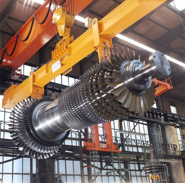 Neben dem Foundation-Paket mit dem Pro/Assembly-Modul stehen den Anwendern mehrere Lizenzen der Module Pro/Surfacing und Pro/Piping im Netz zur Verfügung. Die leistungsfähigen Freiformflächen-Funktionen des Systems nutzen sie vor allem bei der Modellierung von komplex geformten Laufrädern und Turbinenschaufeln.  (Bild: PTC)