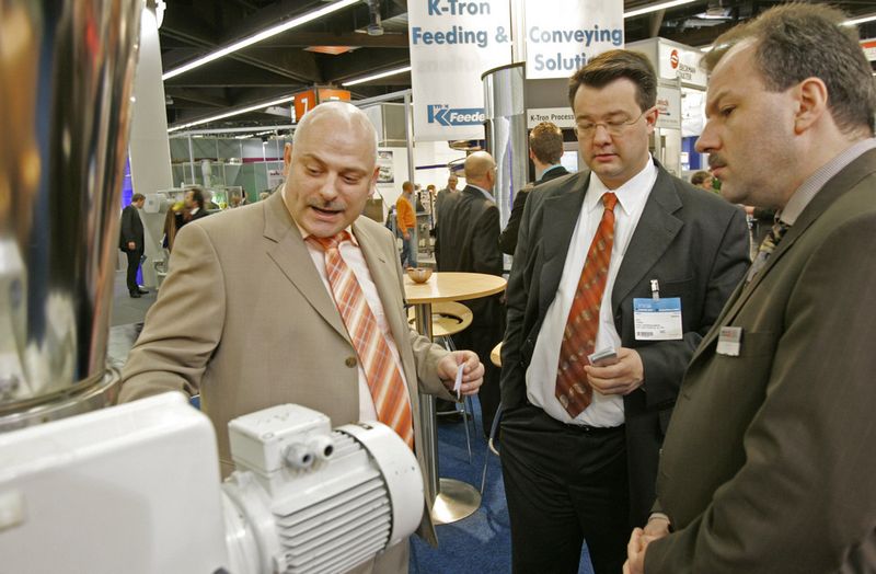 Impressionen vom Messegeschehen. Bild: NuernbergMesse (Archiv: Vogel Business Media)