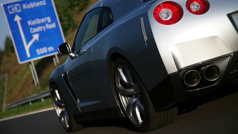 2007: Als komplett eigenständig entwickeltes GT-R Modell mit Links- oder Rechtslenkung debütiert die Serienversion des R35 auf der 41. Tokyo Motor Show. (Bild: Nissan)