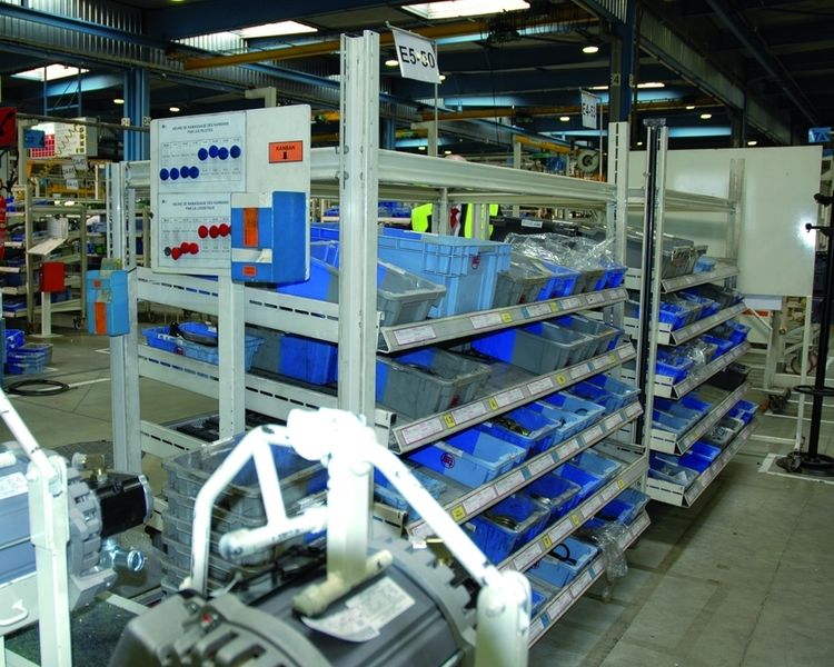 Bild 2: Zu den Grundregeln einer erfolgreichen schlanken Produktion gehören die 5S-Prinzipien, die einen ordentlichen und sauberen Arbeitsplatz vorschreiben. (Archiv: Vogel Business Media)
