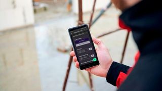 Die Pds GmbH erweitert ihr Portfolio an Multi-Cloud-Diensten um die digitale Formular-App Offpaper für die mobile Erstellung von Formularen und Berichten. (Bild: Pds GmbH)