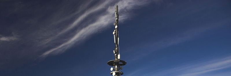 Durch eine softwarebasierte Einführung neuer Mobilfunkstandards auf Basis von Open RAN könnte insbesondere die flächendeckende Bereitstellung von 5G deutlich beschleunigt werden. Durch eine softwarebasierte Einführung neuer Mobilfunkstandards auf Basis von Open RAN könnte insbesondere die flächendeckende Bereitstellung von 5G deutlich beschleunigt werden.