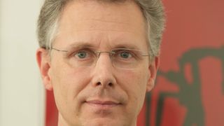 "Mit der neuen Anlage und einer erweiterten Palette innovativer Produkte auf Basis führender deutscher Technologie unterstützen wir die Wachstumspläne unserer Kunden", sagte Lanxess- Vorstandsmitglied Rainier van Roessel. (Bild: Lanxess)