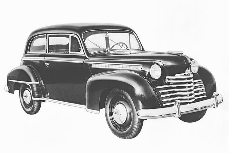 Die „Opel-Zugfrei-Belüftung“ mittels vorderer und hinterer Ausstellfenster ließ sich der Hersteller patentieren. (Foto: Opel)
