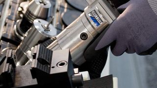 Wer ein Fräswerkzeug oder einen Schraubstock nur für eine einmalige Verwendung, beispielsweise einen Sonderauftrag, braucht, kann das Werkzeug jetzt bei WNT mieten. Bild: WNT (Archiv: Vogel Business Media)