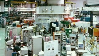 Der Betrieb des Forschungsreaktors und des Synchrotrons gehört zu den zentralen Aufgaben des Helmholtz-Zentrums in Berlin. (Quelle: Helmholtz-Zentrum Berlin für Materialien und Energie) (Archiv: Vogel Business Media)