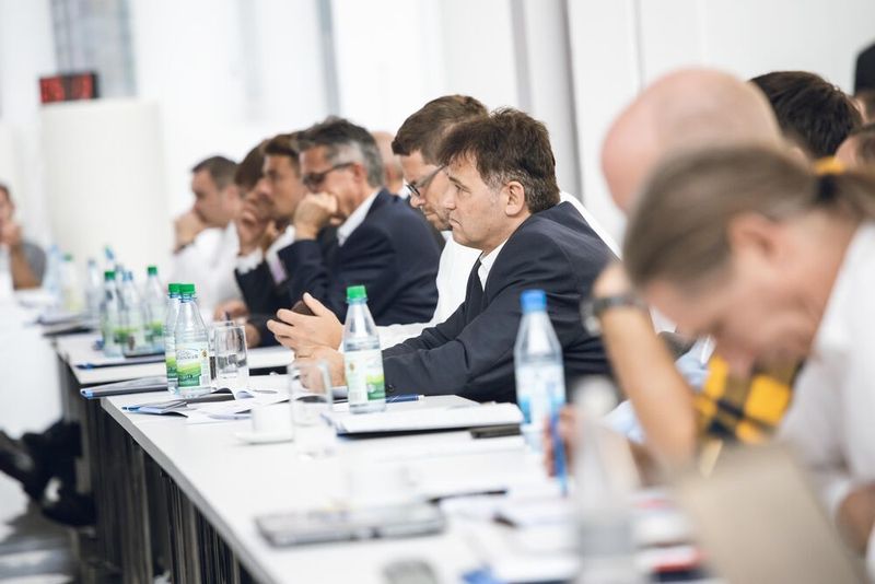 Trotz fortgeschrittener Stunde keine Ermädungserscheinungen im Publikum (Gollin)