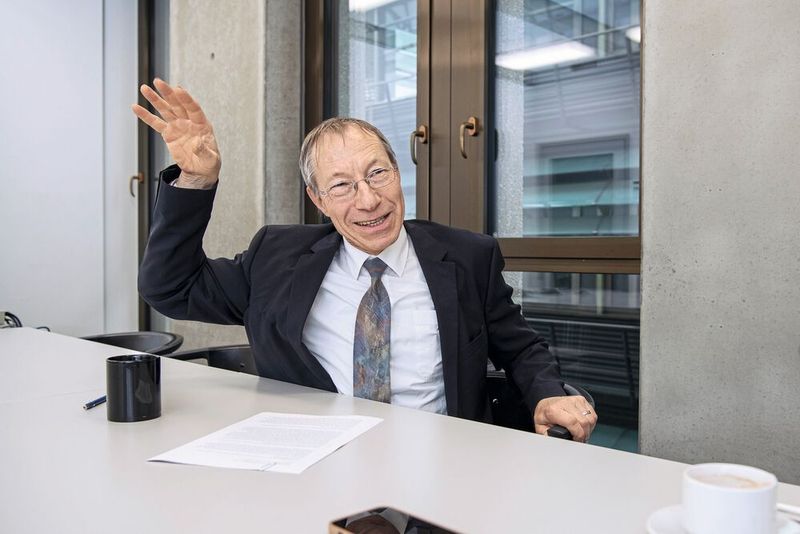 «In Zukunft wird die Messtechnik näher an die Produktion rücken, um direkt eingreifen zu können.» Prof. Dr. Konrad Wegener, Leiter Inst. f. Werkzeugmaschinen, ETH Zürich  (Bild: Thomas Entzeroth)