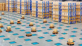 Weniger Risiko! Mit einer Software-Entwicklung optimieren Fraunhofer-Forscher die quantitative Sicherheitsanalyse per FMEA. Davon soll die industrielle Fertigung profitieren, aber auch die Logistik, wie hier, im Bereich fahrerloser Transportsysteme (FFTS). Mehr auf der Hannover Messe. (Bild: Fraunhofer IGD)