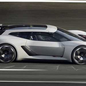 Nur 1,15 Meter ist der Audi PB18 E-Tron hoch. (Bild:  Audi)